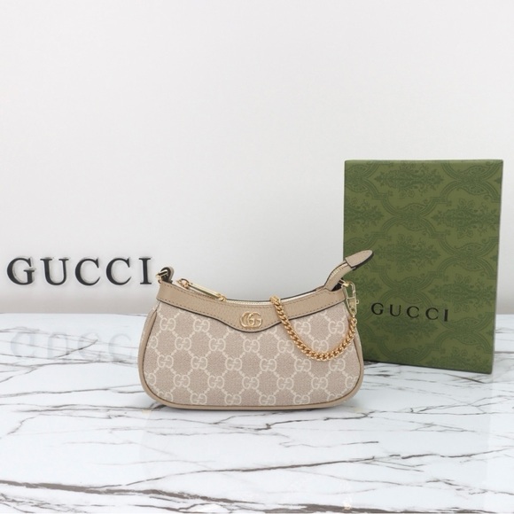 Gucci Handbags - Gucci Ophidia mini bag